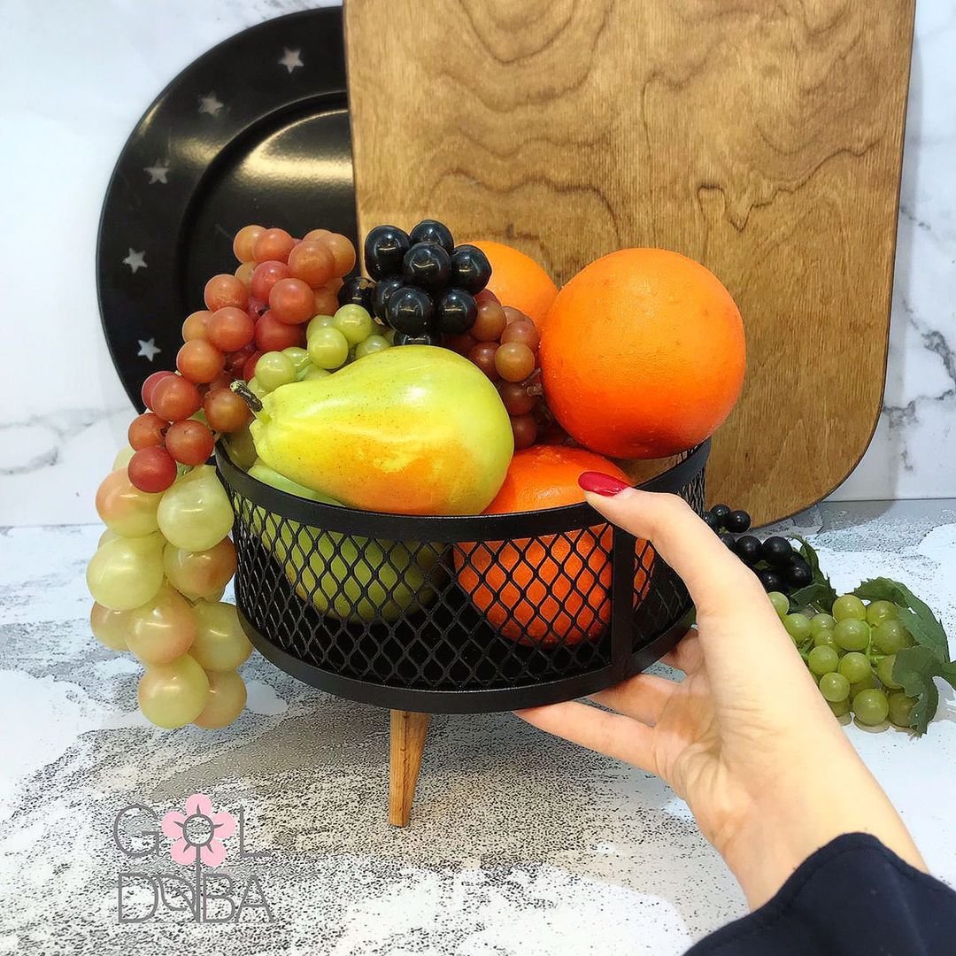 سبد پایه دار فلزی 