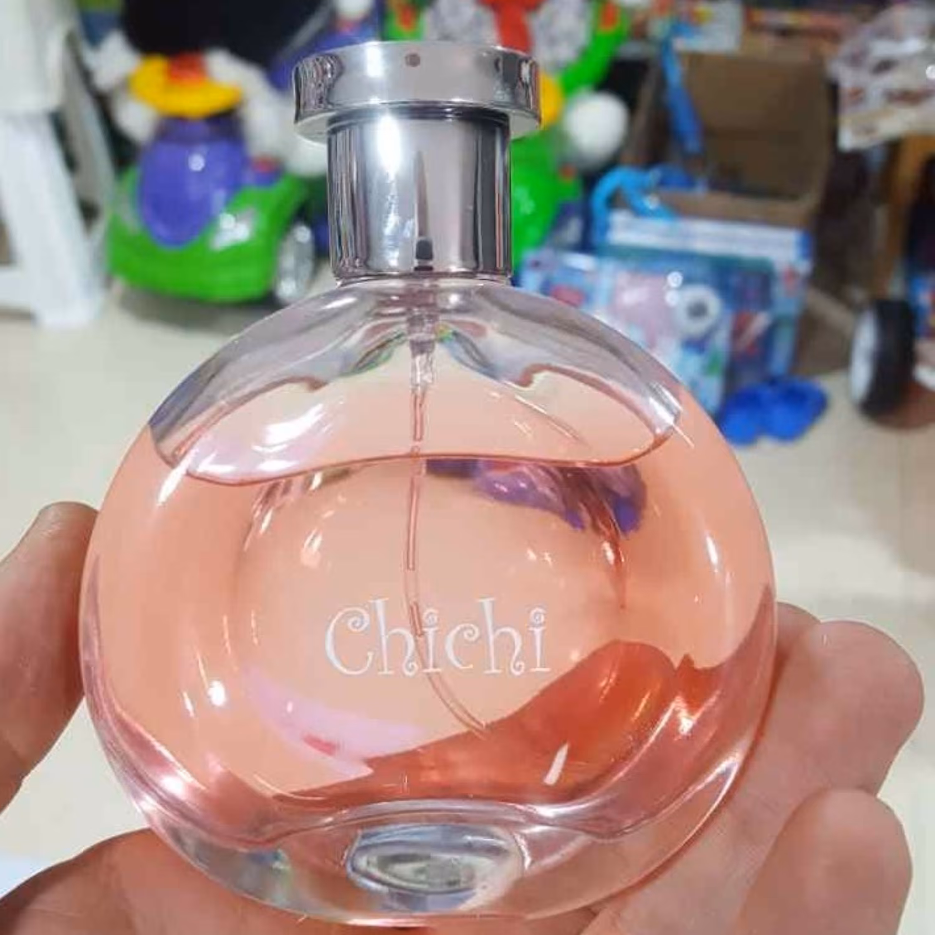 خرید ادکلن زنانه چی چی chichi با کیفیت خیلی خوب 