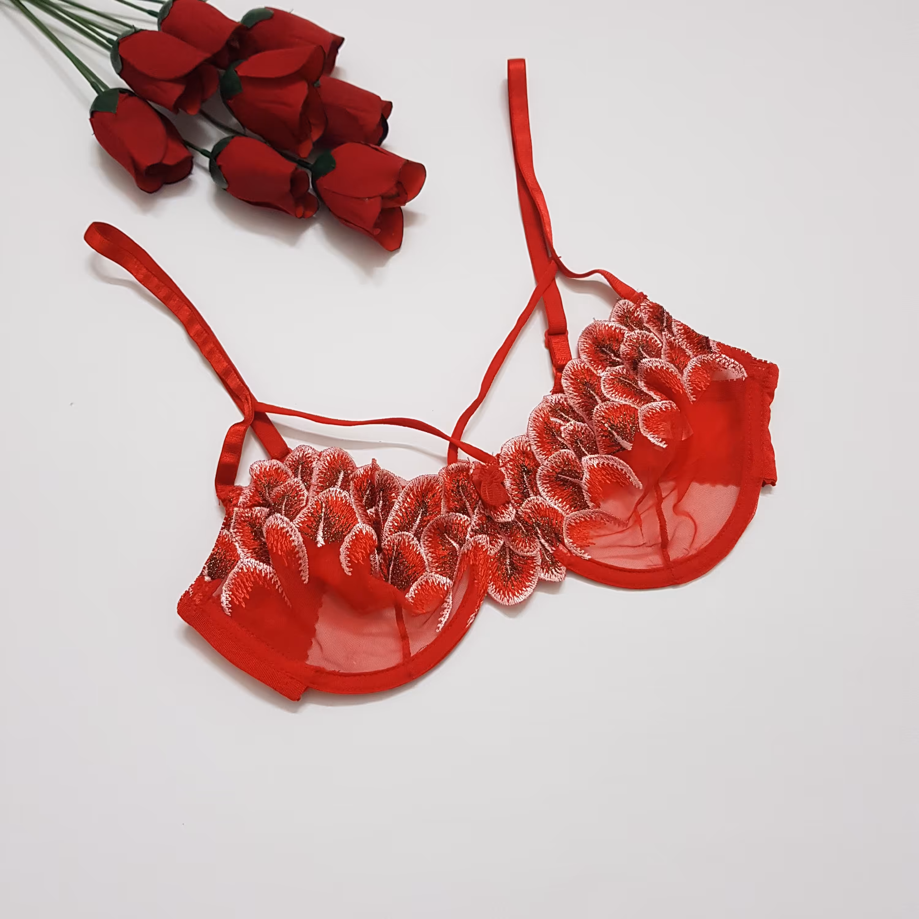 سوتین طرح رز