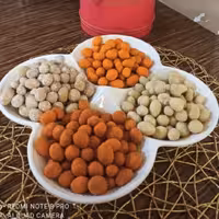 بادام زمینی طعم دار در 5 طعم مختلف بادام زمینی طعمدا ر  وروکش دار 
