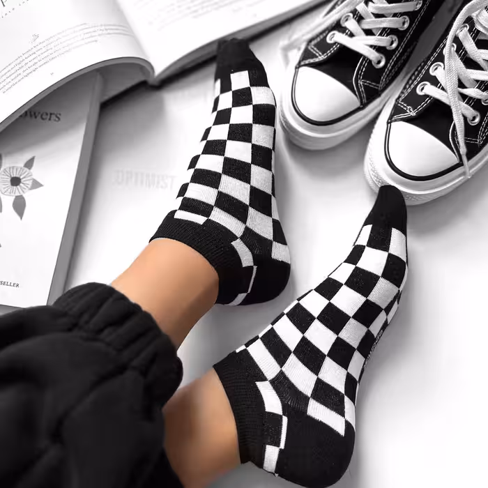 جوراب مچی شطرنجی سفید مشکی نخ پنبه فری سایز