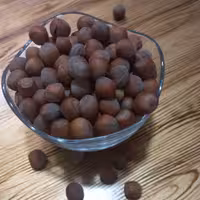 فندوق خام روستای وشنوه قم هرکیلو 250هزارتومان لطفا قبل از خرید موجودی محصول رو بپرسید