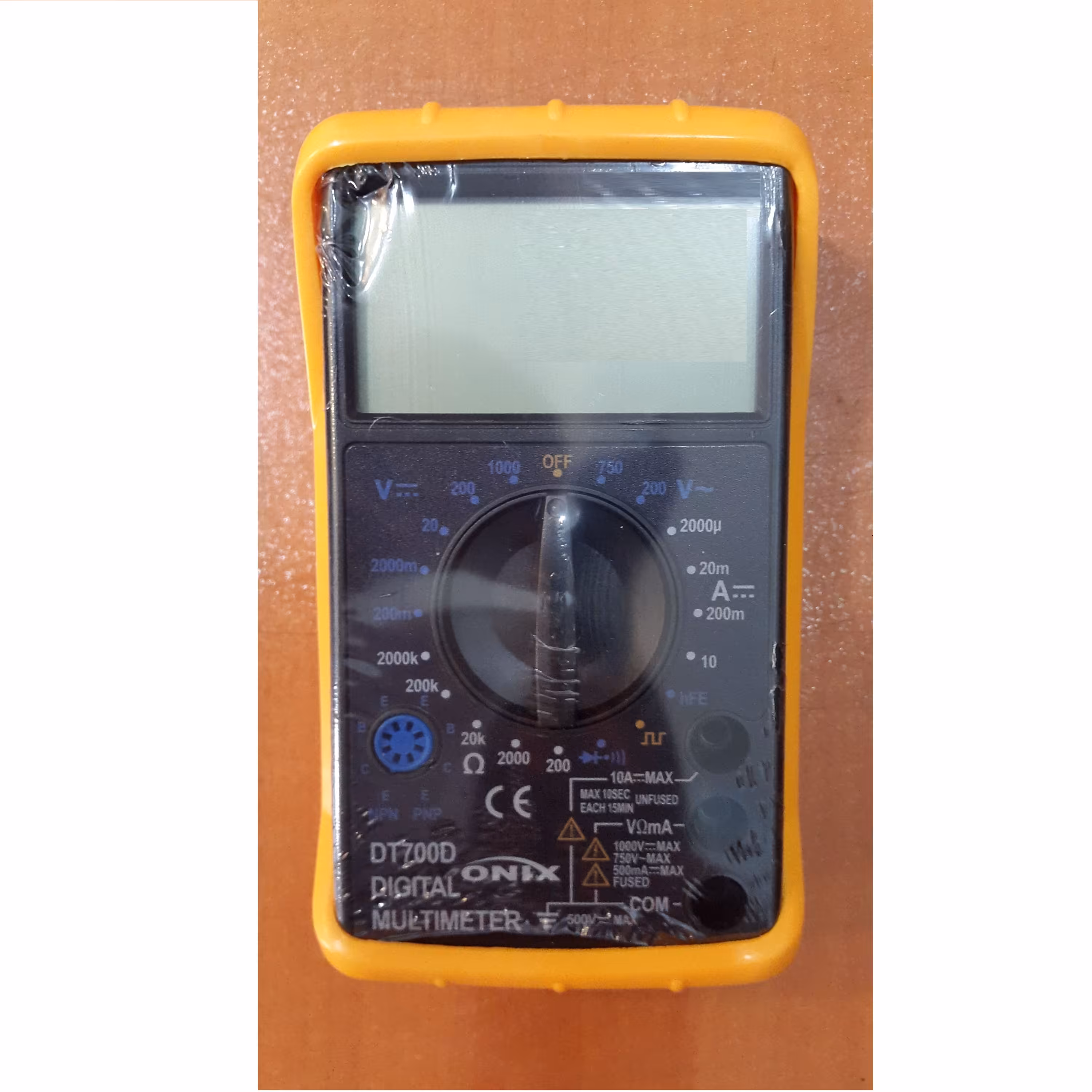 مولتی متر مدل dt700 کاور دار