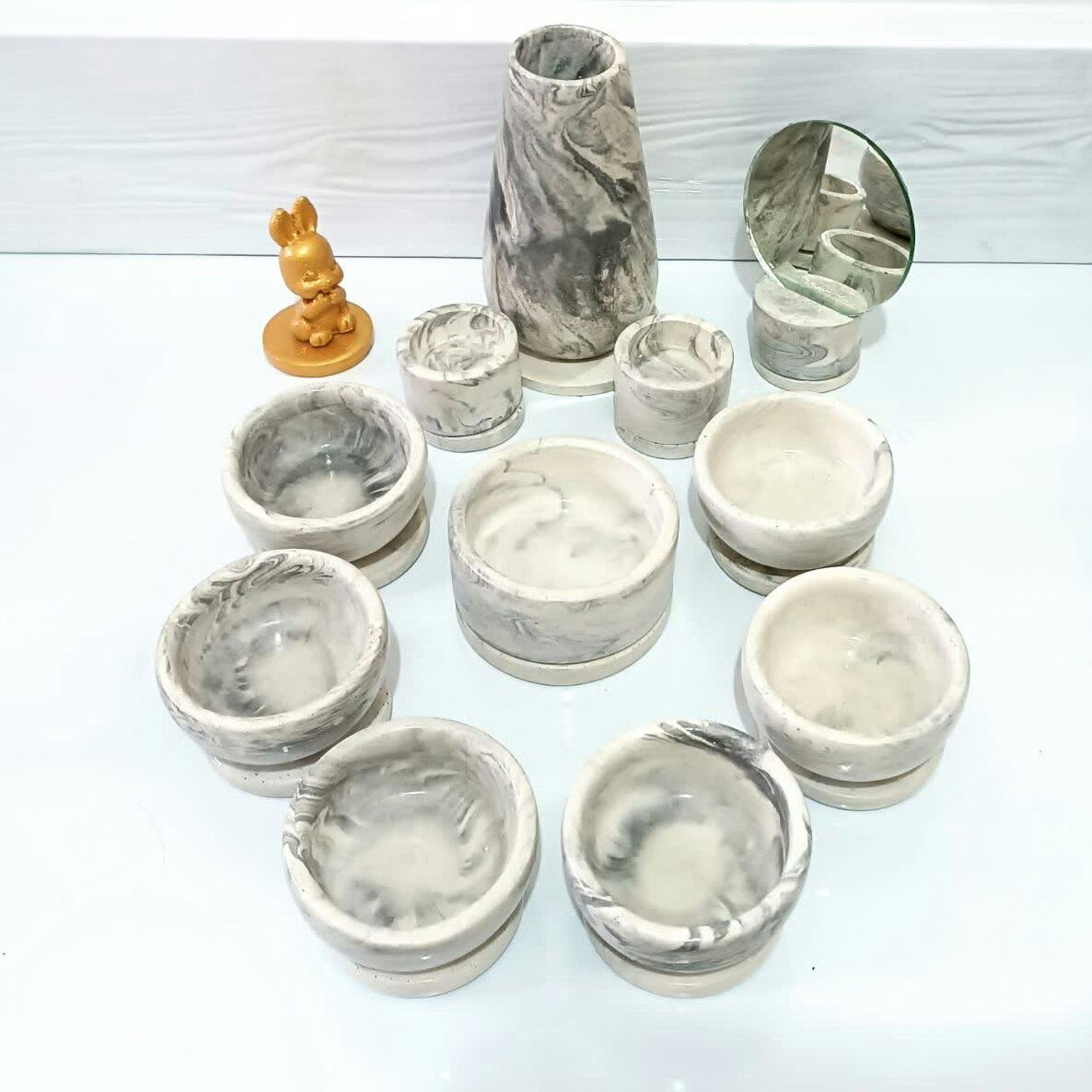 ظروف هفت سین سنگ مصنوعی  رنگ ابروبادی طوسی