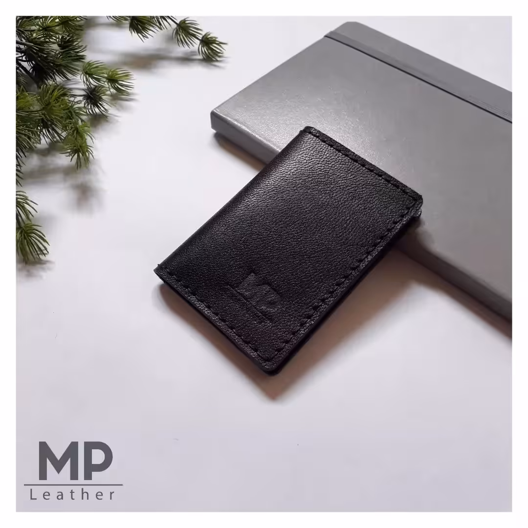 کیف کارت و پول تا شده چرم طبیعی دستدوز مناسب داخل جیب شلوار