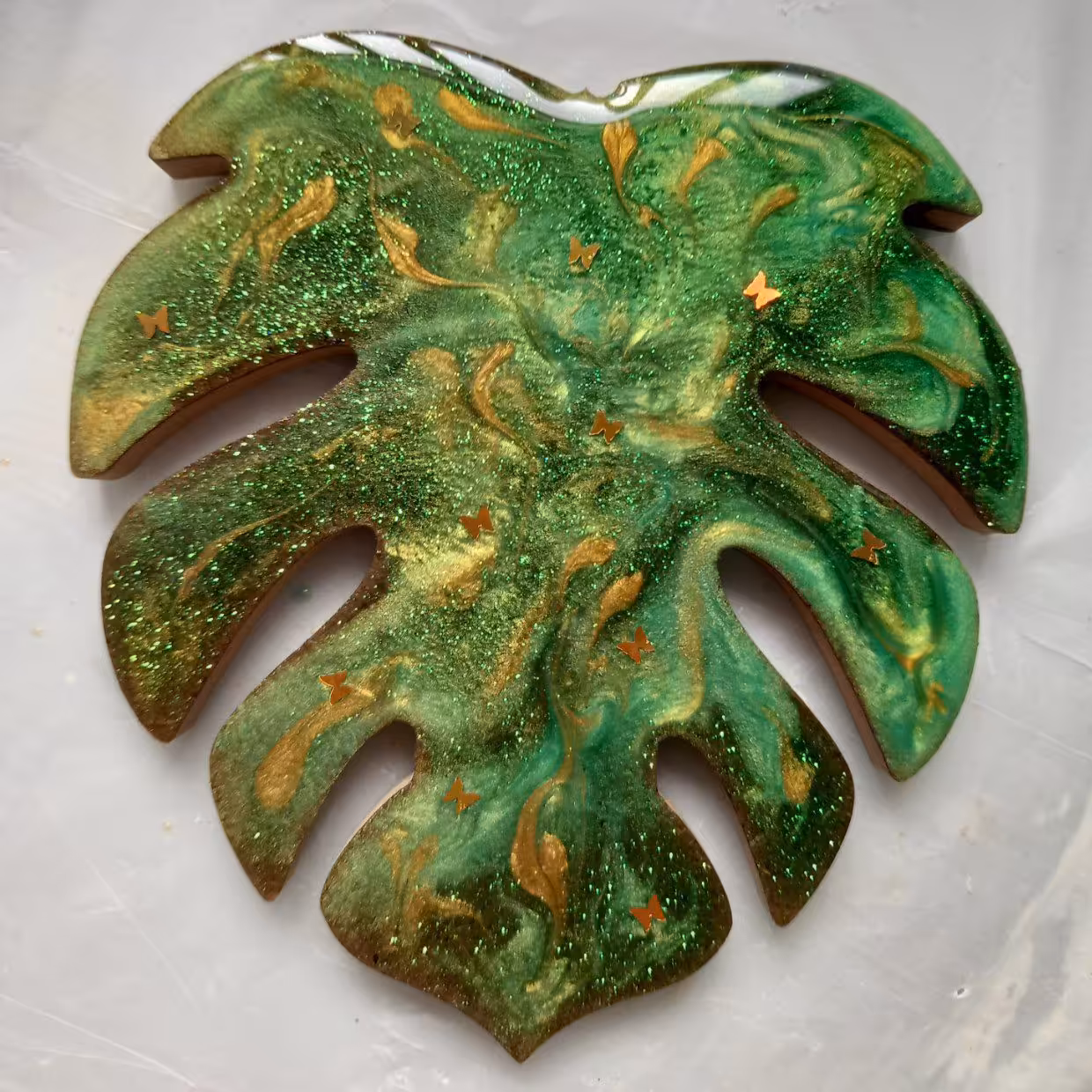 زیرلیوانی چوب و رزین