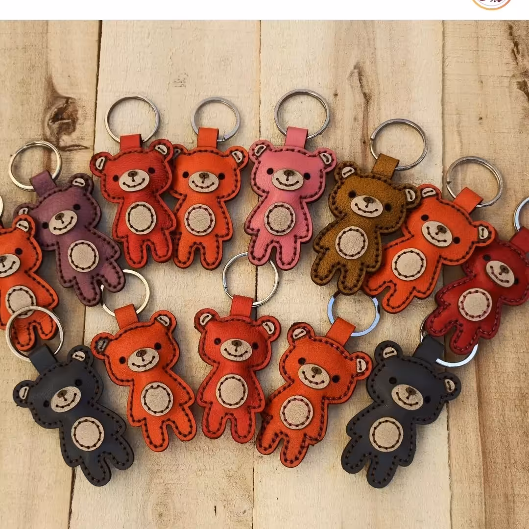 جاکلیدی چرم طبیعی گاو طرح خرس کد12