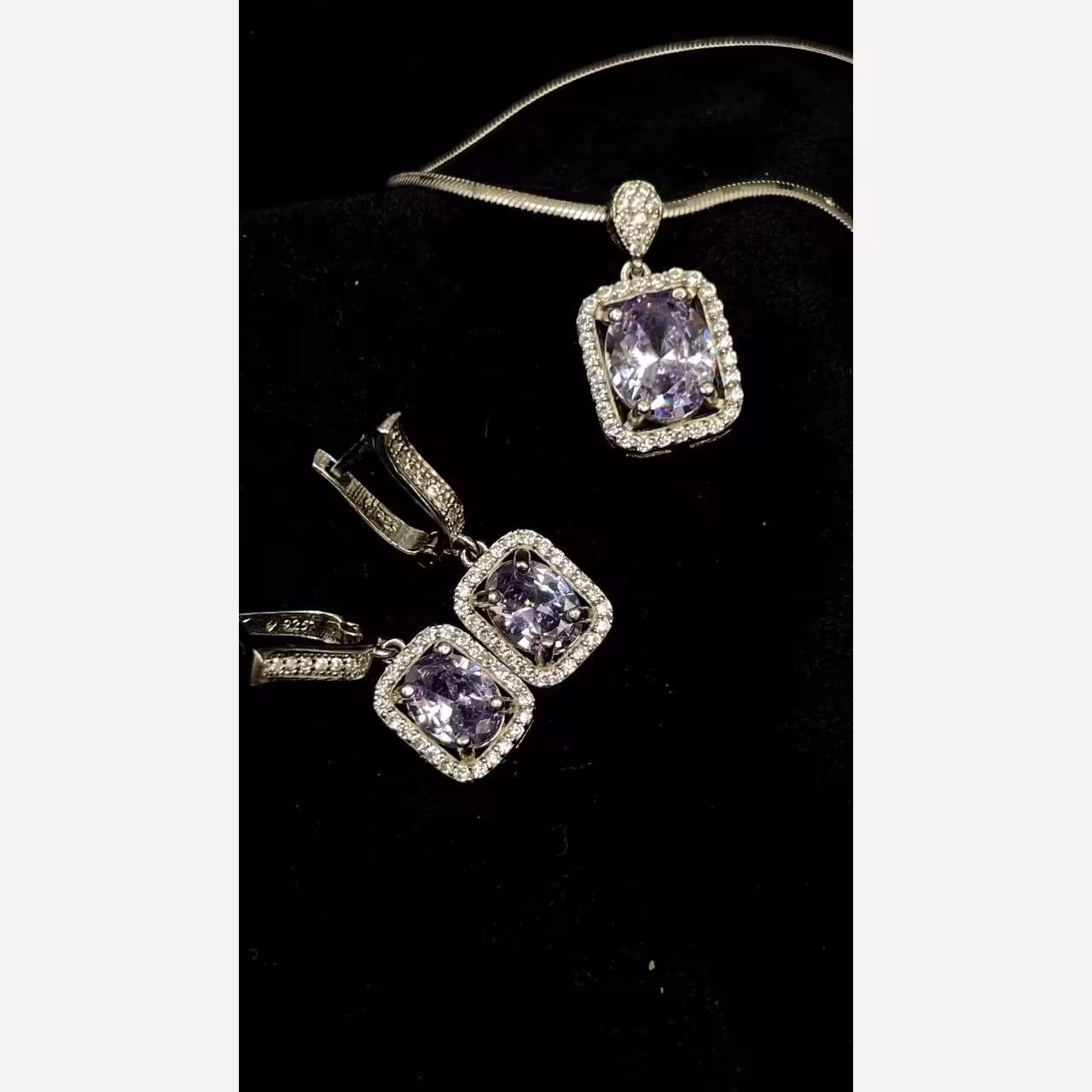 سرویس  نقره زنانه با سنگ آمتیس