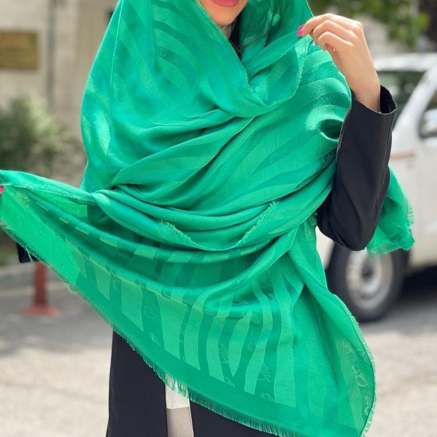 شال نخ ابریشم طرح زبرا