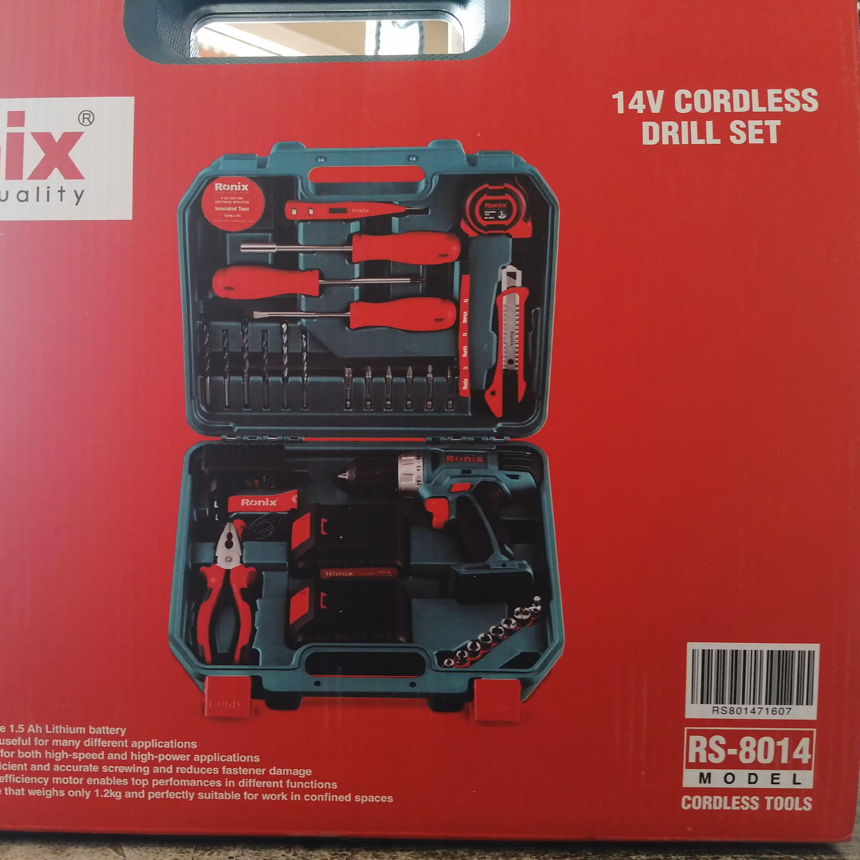 دریل شارج 14رونیکس کد 8014 پر قدرت و بادوام مخصوص خانگی وصنعتی همراه با دو عدد باطری و لوازم جانبی و گارانتی شرکت رونیکس