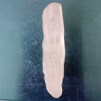 سنگ منشور  کوارتز(مناسب برای قلب و کاهش فشار خون وگرفتگی رگ ها)