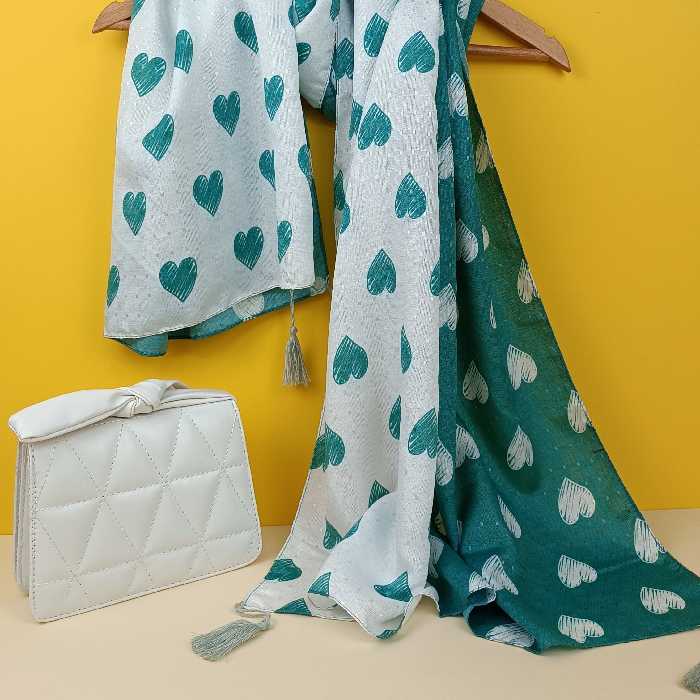 شال قلبی سبز