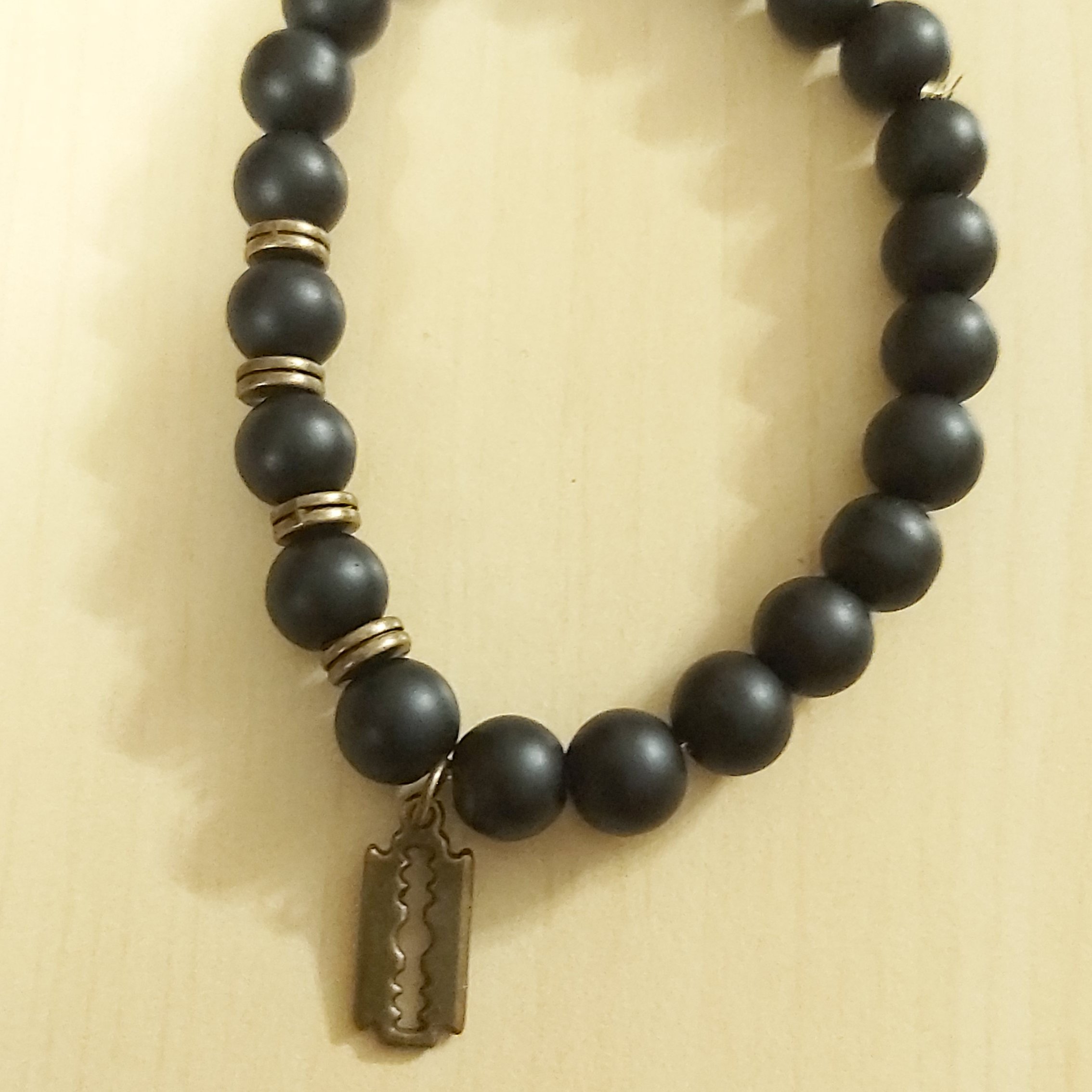 دستبند اونیکس پلاک برنز