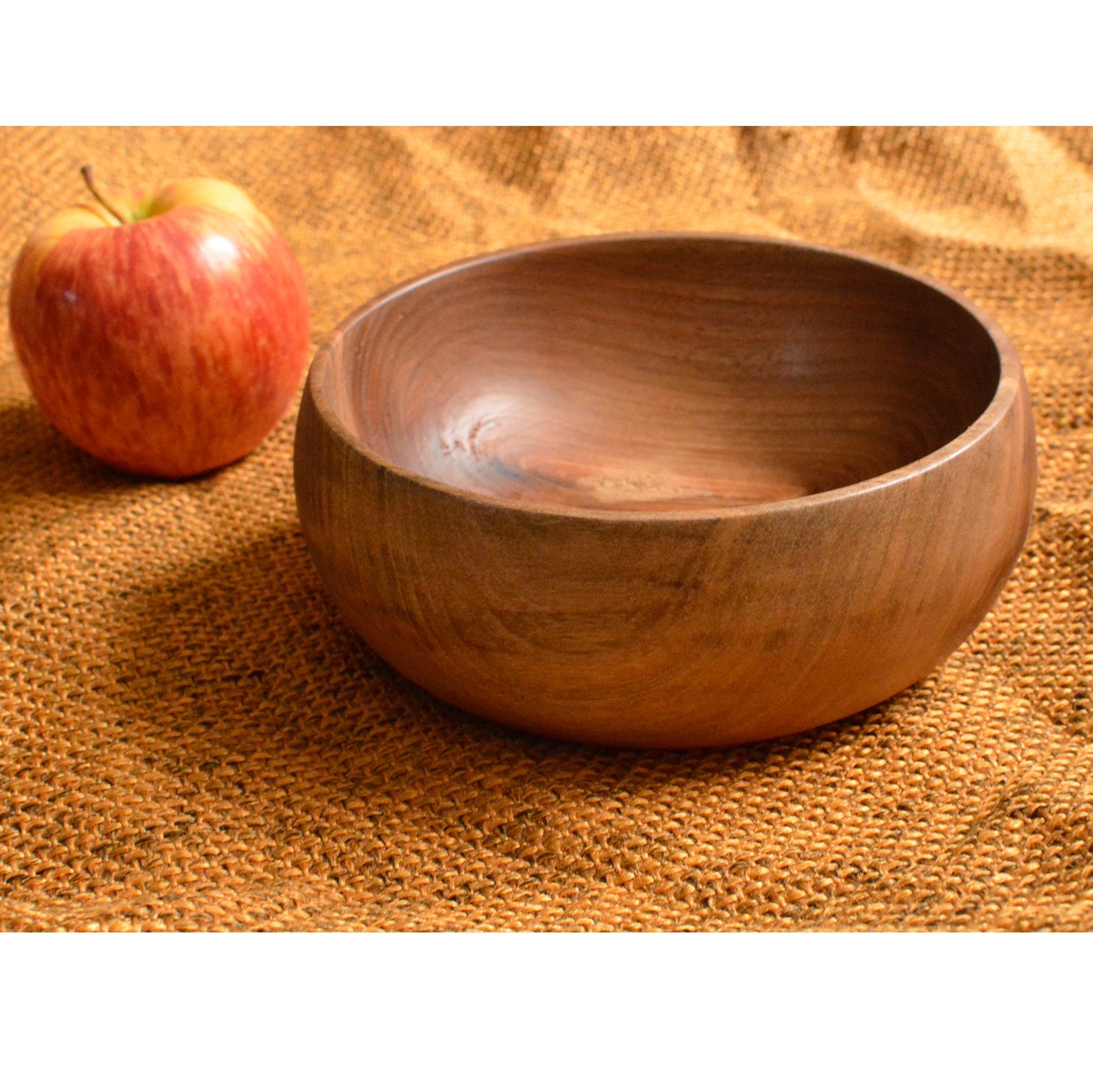 کاسه چوبی