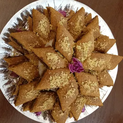 کماچ سهن گردویی و پسته ای خانگی