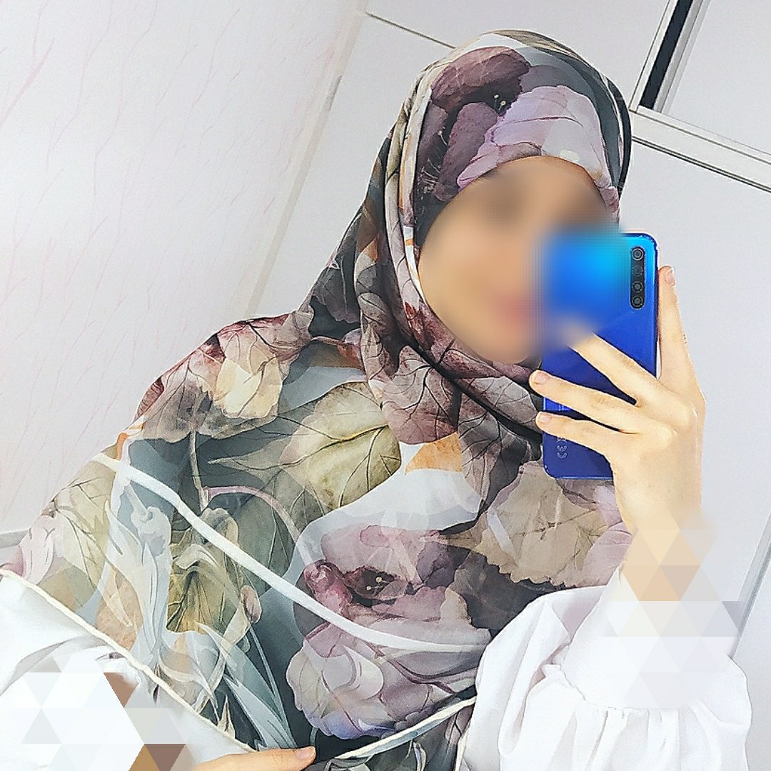 روسری کرپ حریر نرم و لطیف خوش پوش ایستایی عالی قواره 140