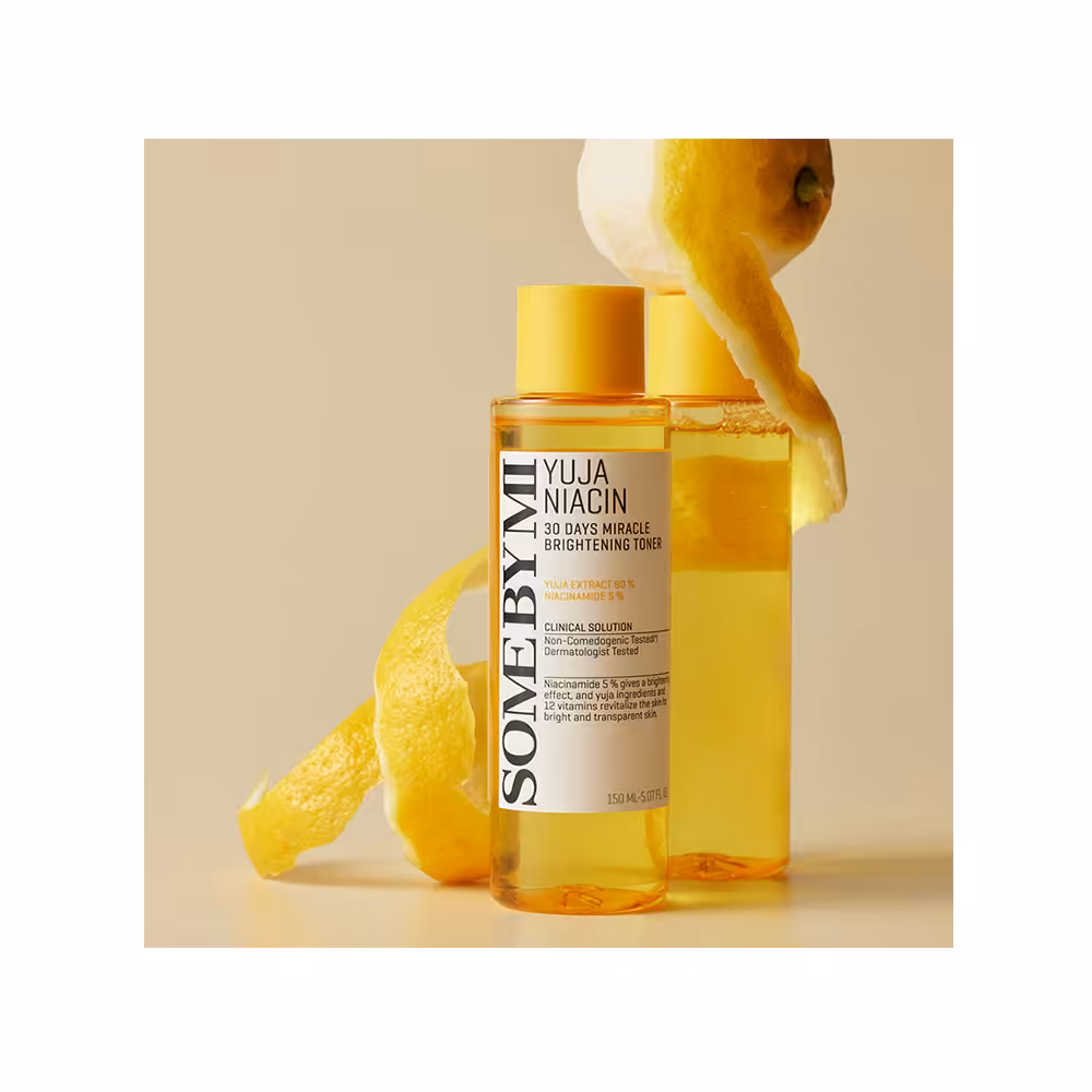 تونر روشن کننده معجزه آسای یوجا نیاسین سام بای می Some By Mi Yuja Niacin 30 Days Miracle Brightening Toner