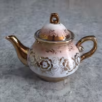 قوری چینی طلاکوب 