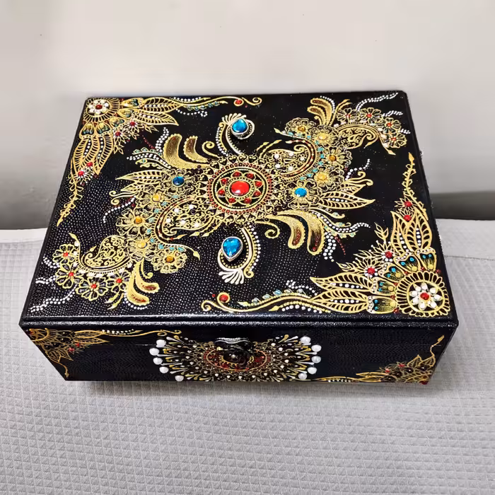 باکس دکوراتیو چوبی نگهدارنده جواهرات  تماما کار دست