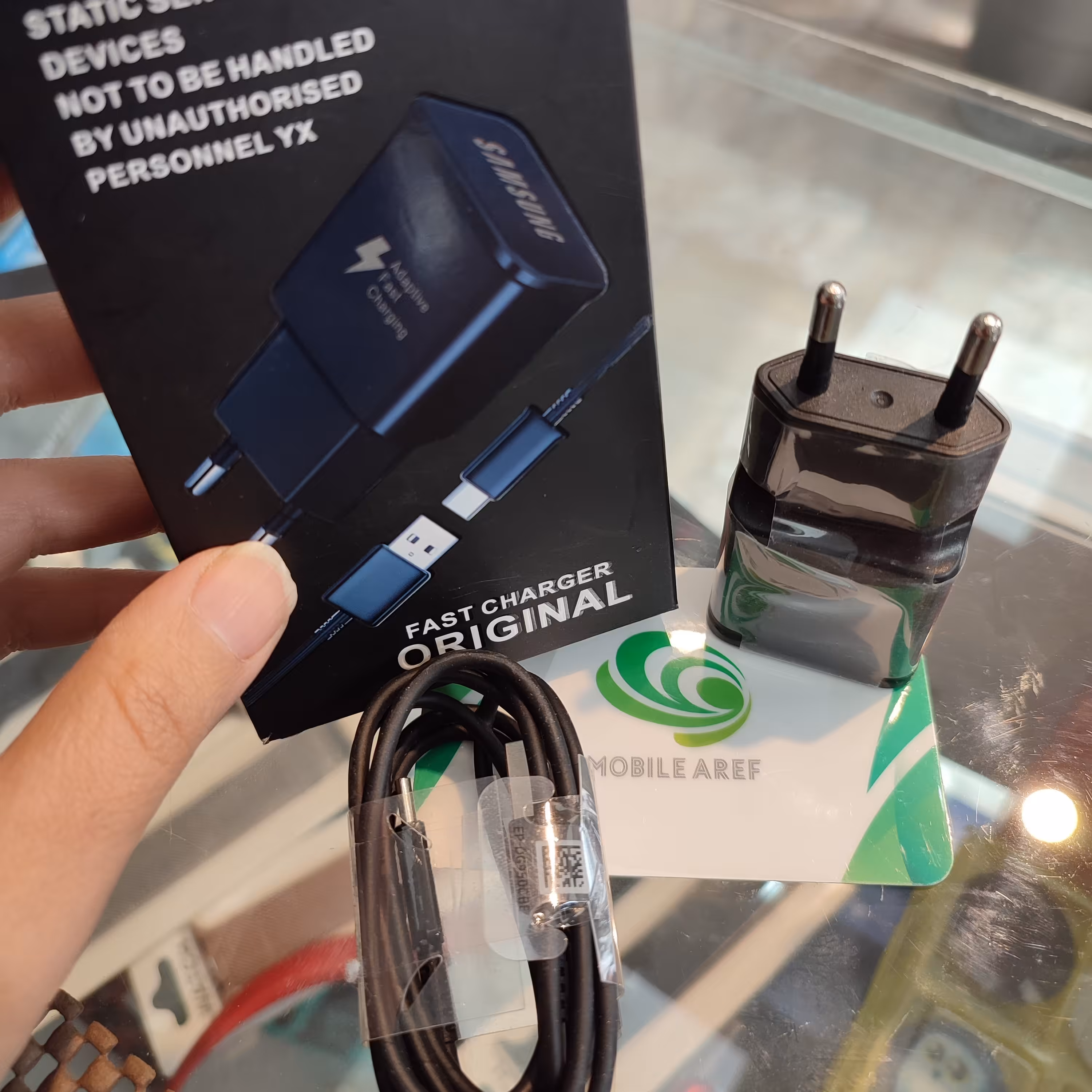 کابل شارژ به همراه آداپتور سامسونگ s10پلاس  اورجینال