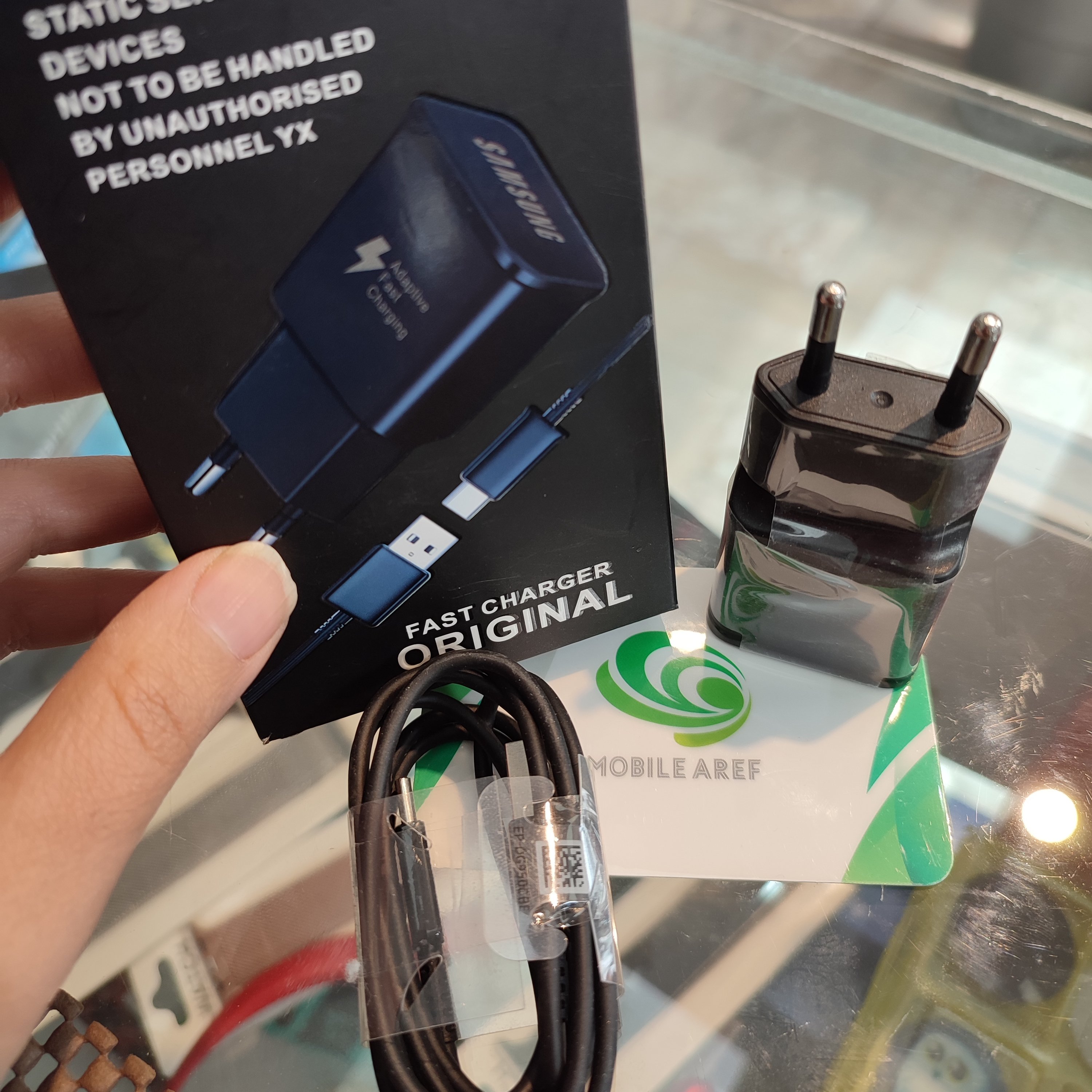 کابل شارژ به همراه آداپتور سامسونگ s10پلاس  اورجینال