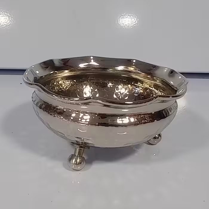 پیاله مسی سه پایه کروم (بستنی خوری تنقلات خوری مسی نقره ای) هنر زنجان