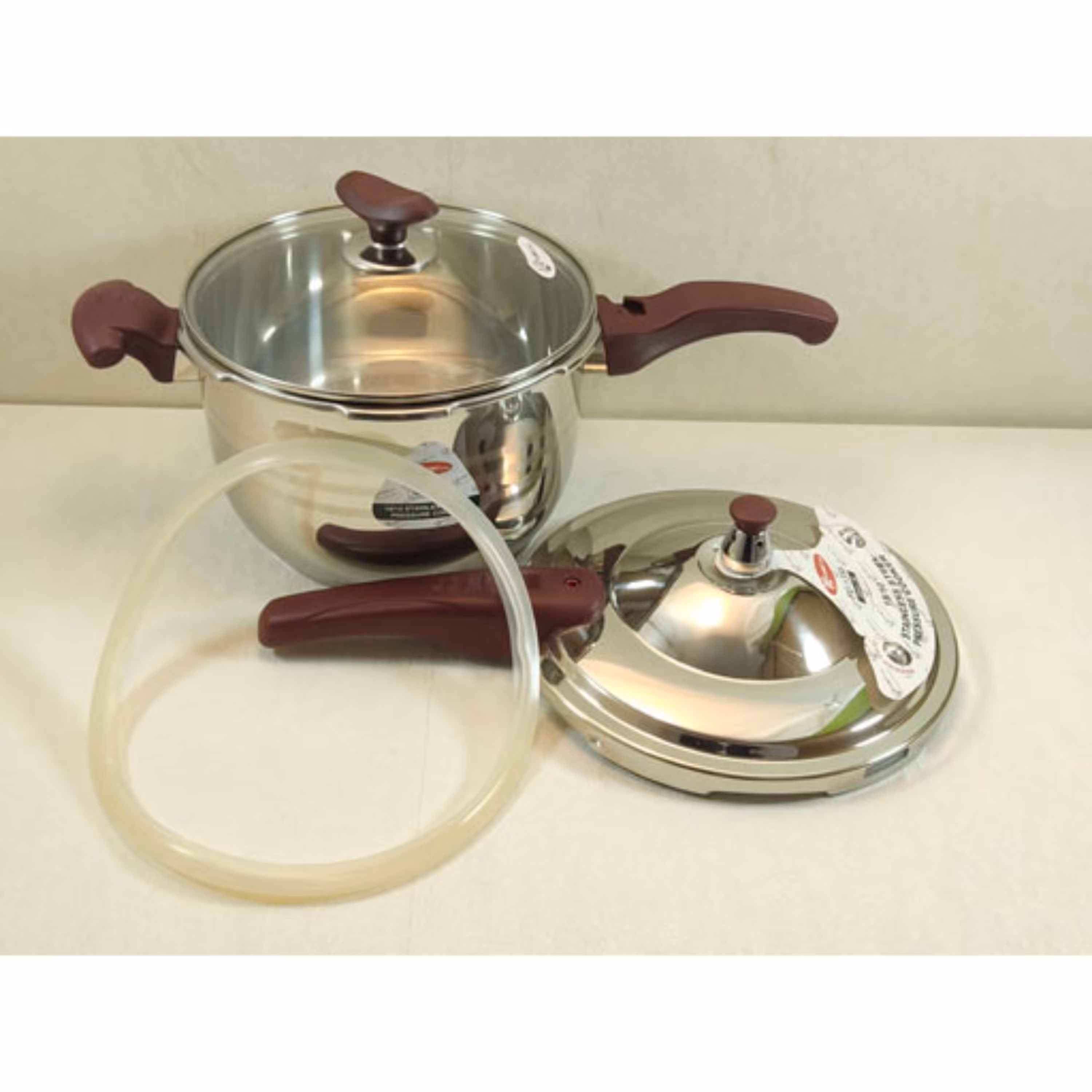 زودپز فوما مدل FU 1358 ظرفیت 5 لیتر(کد1و8)