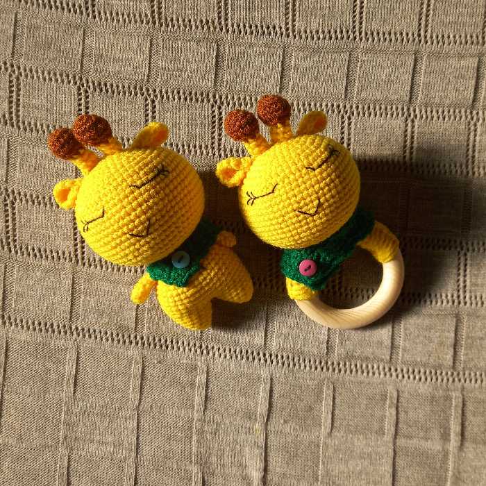 عروسک و جغجغه های عروسکی  ورق بزنید لطفا