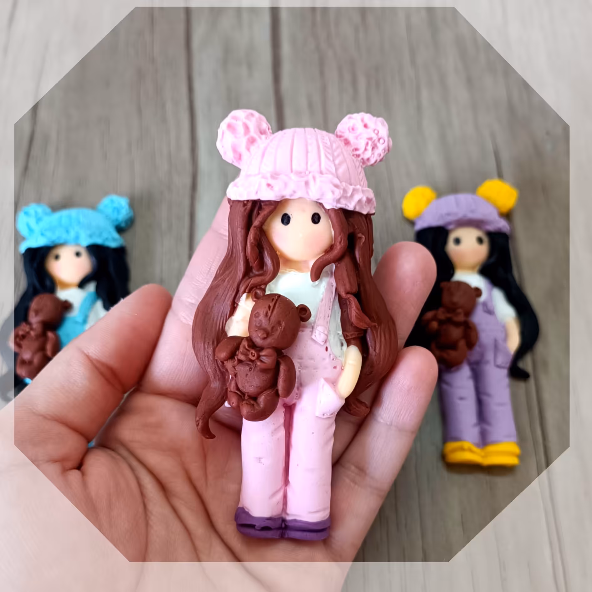 تاپر فوندانتی ویژه تزئین کیک و دسر  و کاپ کیک .ارتفاع 8سانت 