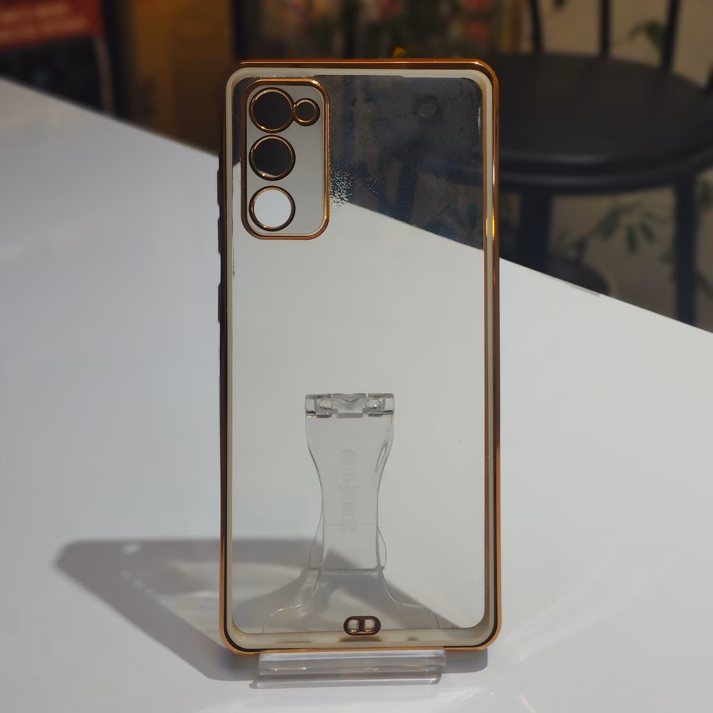 کاور دور سفید طلایی اورجینال اصلی مناسب برای گوشی سامسونگ S22FE