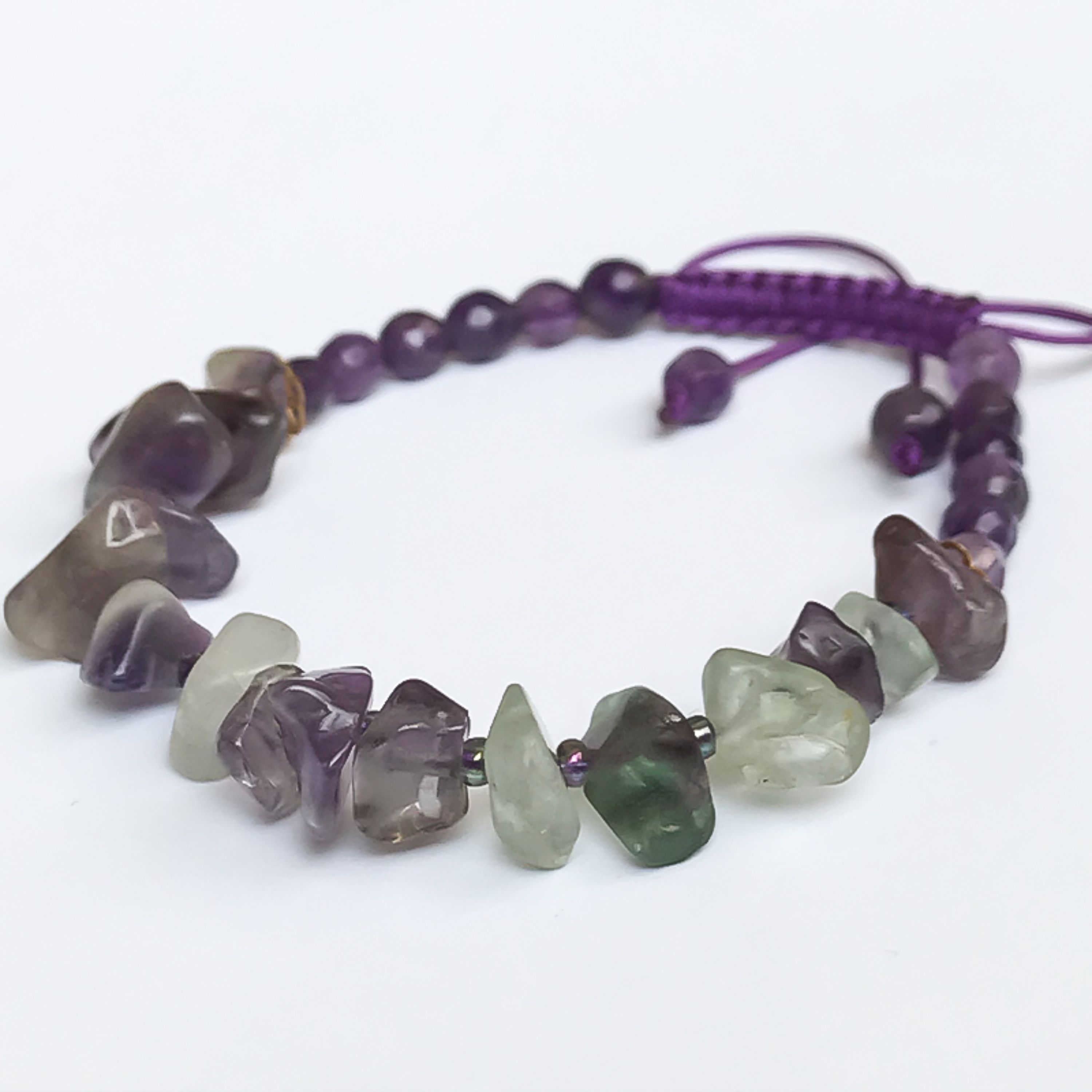 دستبند مدل یار تلفیقی از سنگ های کریستال و عقیق