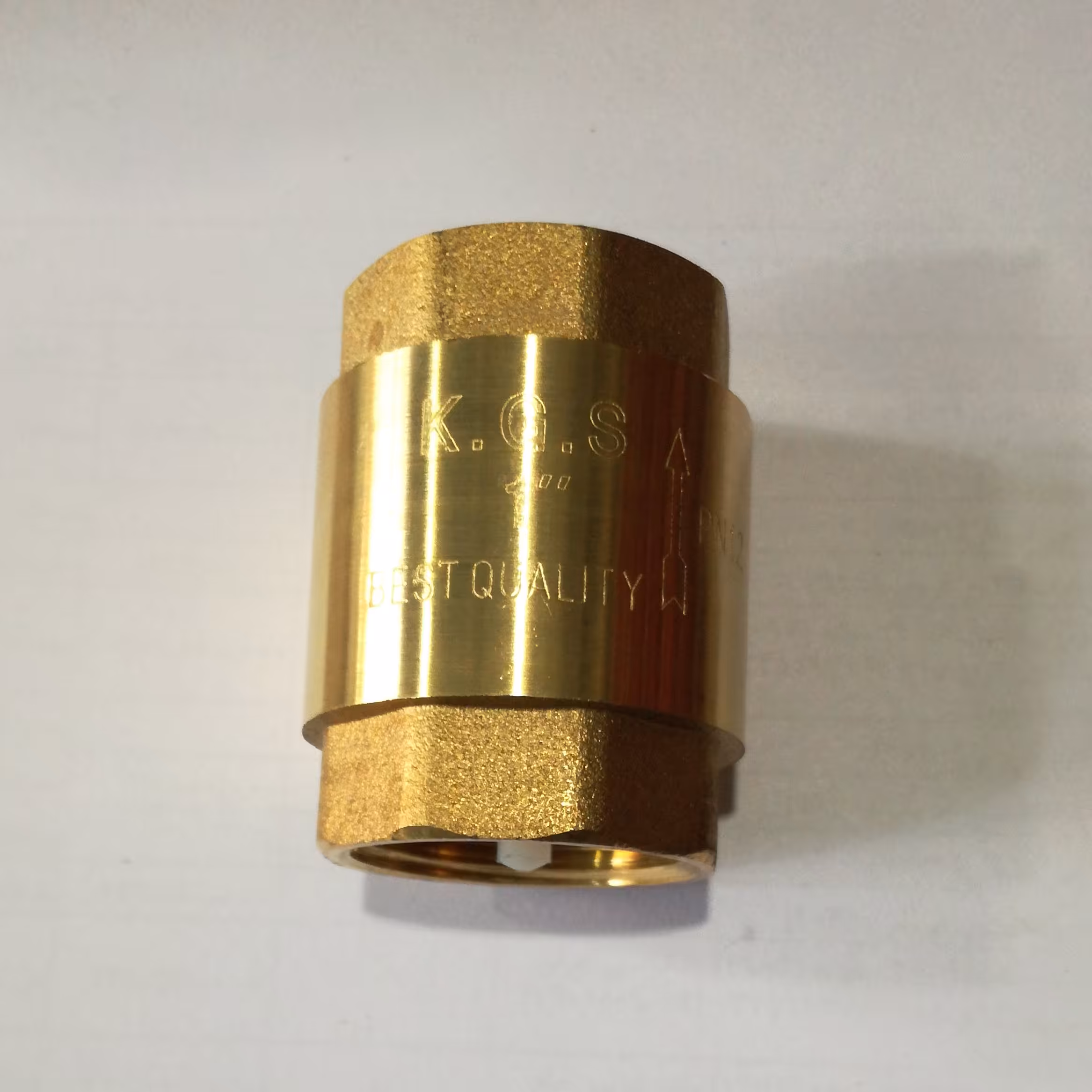 شیر یکطرفه فنری (خودکار) سایز یک اینچ 32  