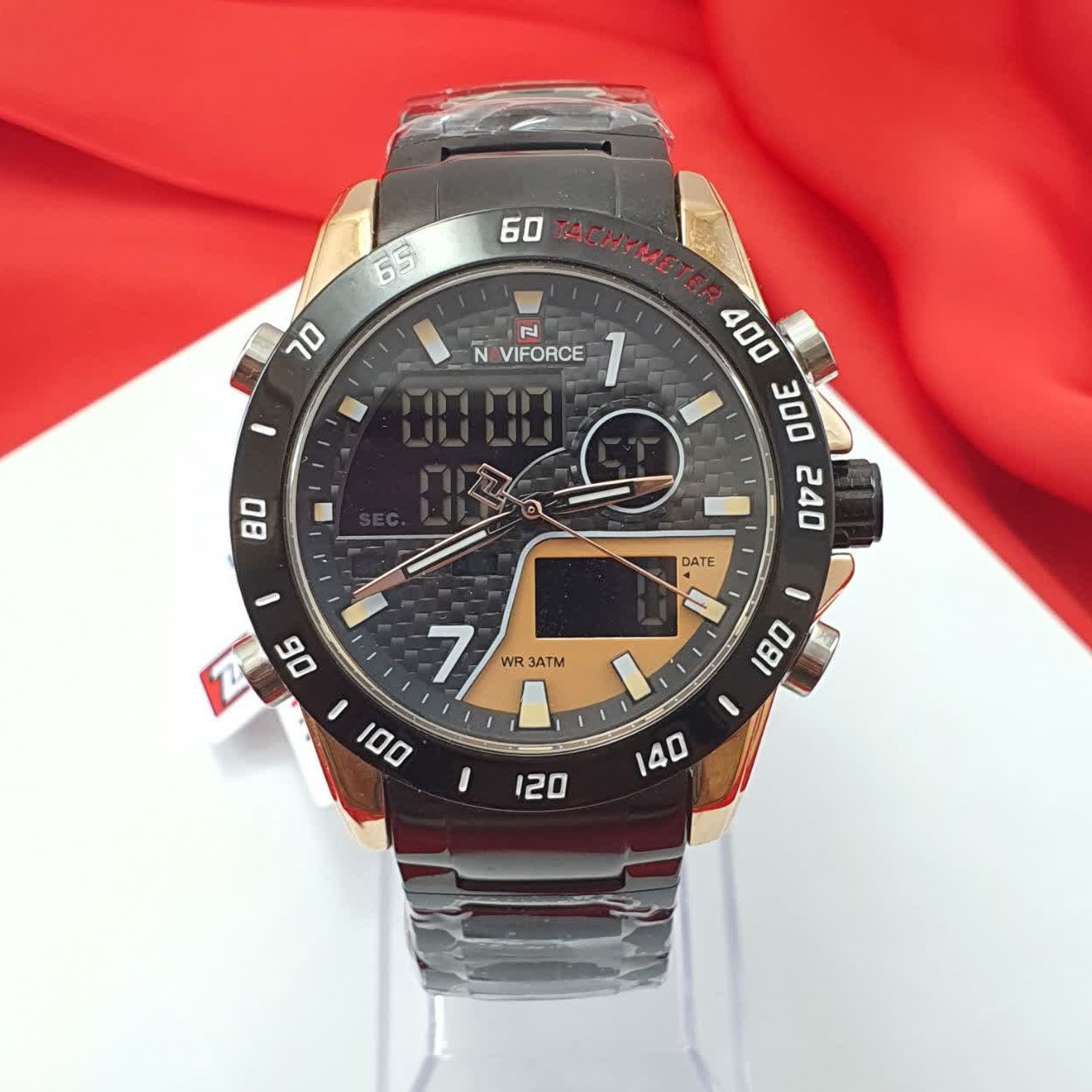 ساعتمچی مردانه ناویفورس اورجینال جنس استیل درجه یک Naviforce