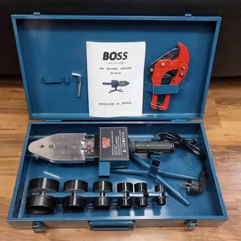 اتو لوله مدل باس BOSS قدرت 1800 وات تکنولوژی آلمان بهمراه قیچی و جعبه تمام فلزی دارای 6 ماه گارانتی 