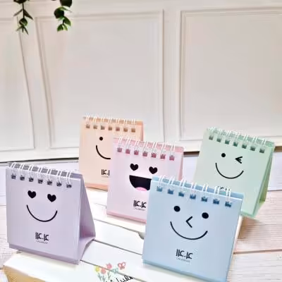 مینی تقویم رومیزی طرح ایموجی