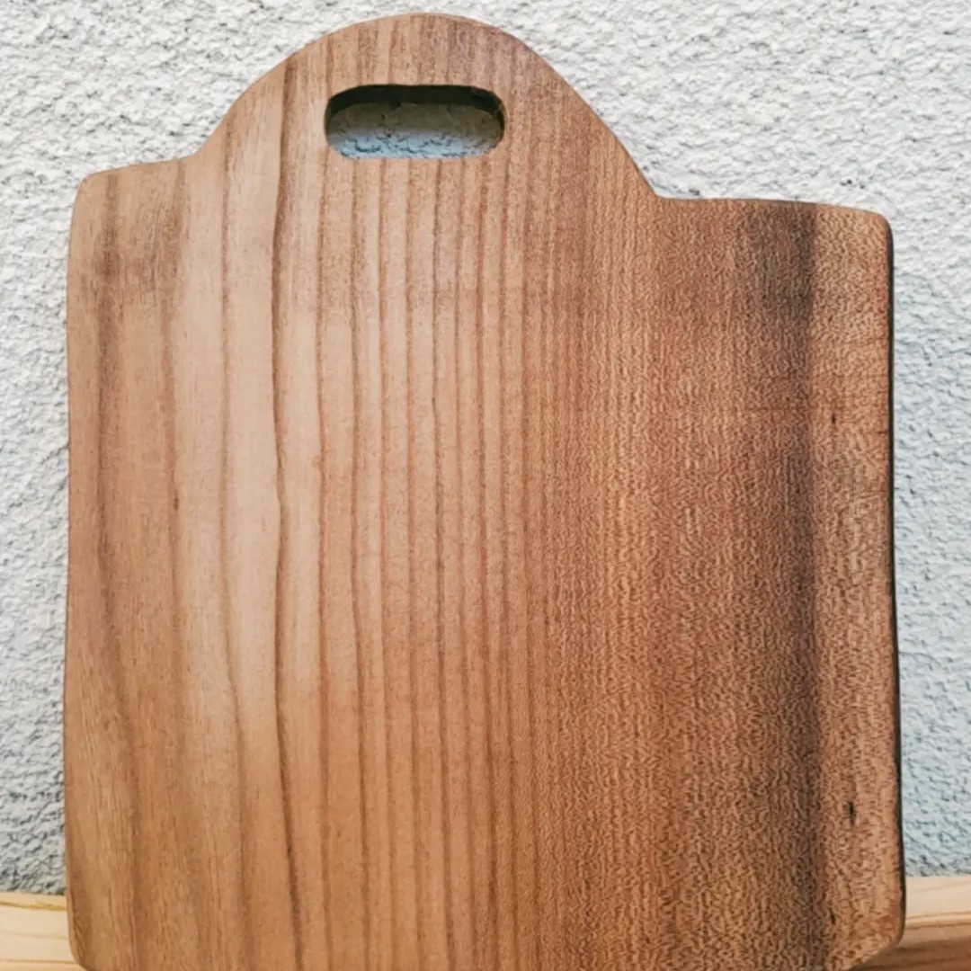 تخته گوشت چوبی رنگ طبیعی برند آچ