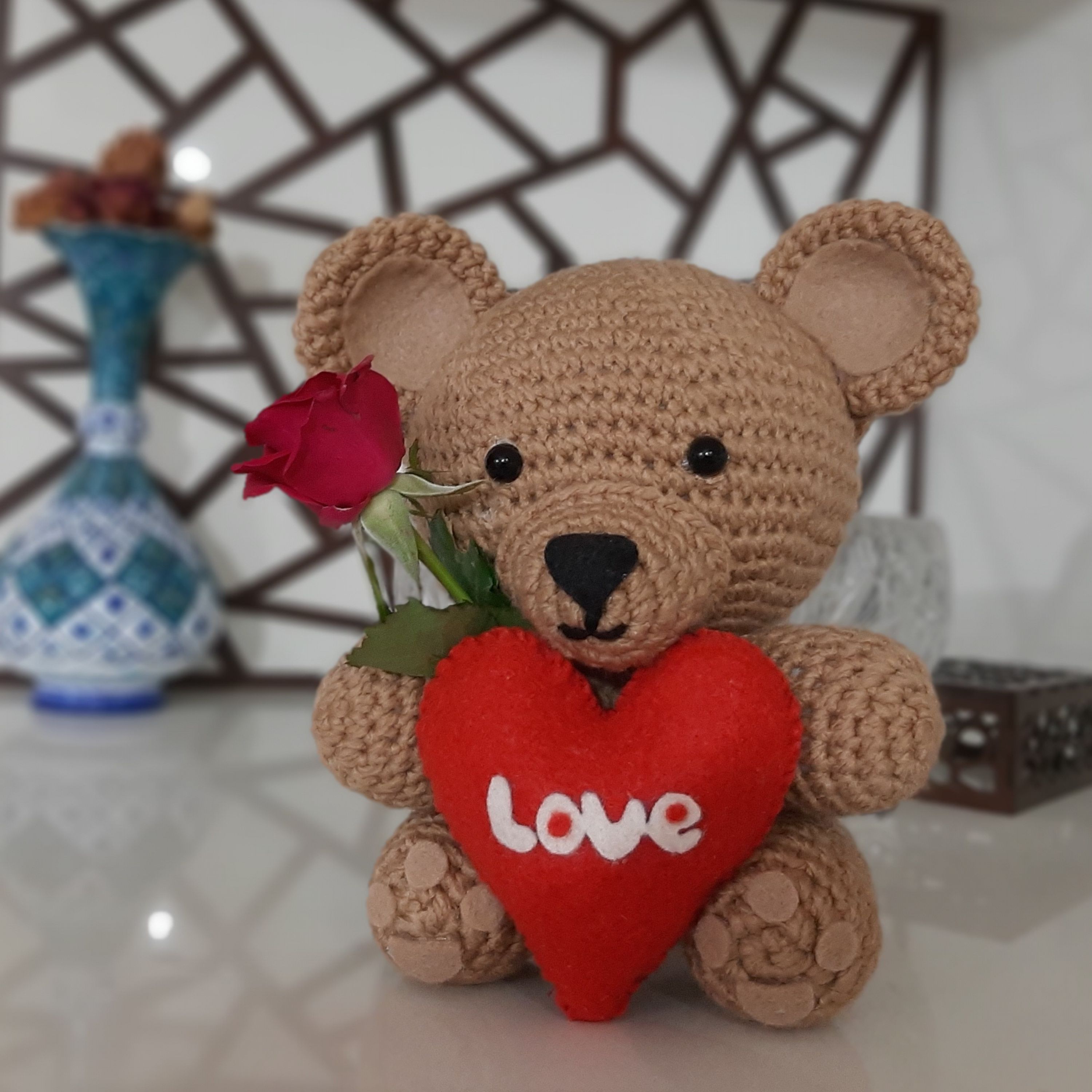 عروسک خرس عاشق