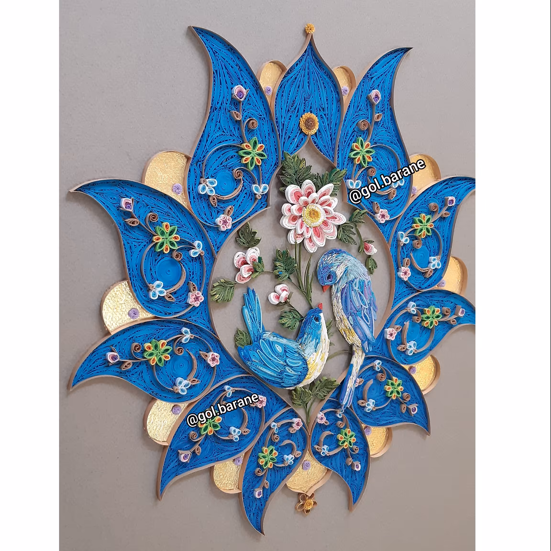 تابلو هنری کوییلینگ ، دستساز ، تک، دارای قاب و شیشه، نمونه کار نمایشگاه هنری