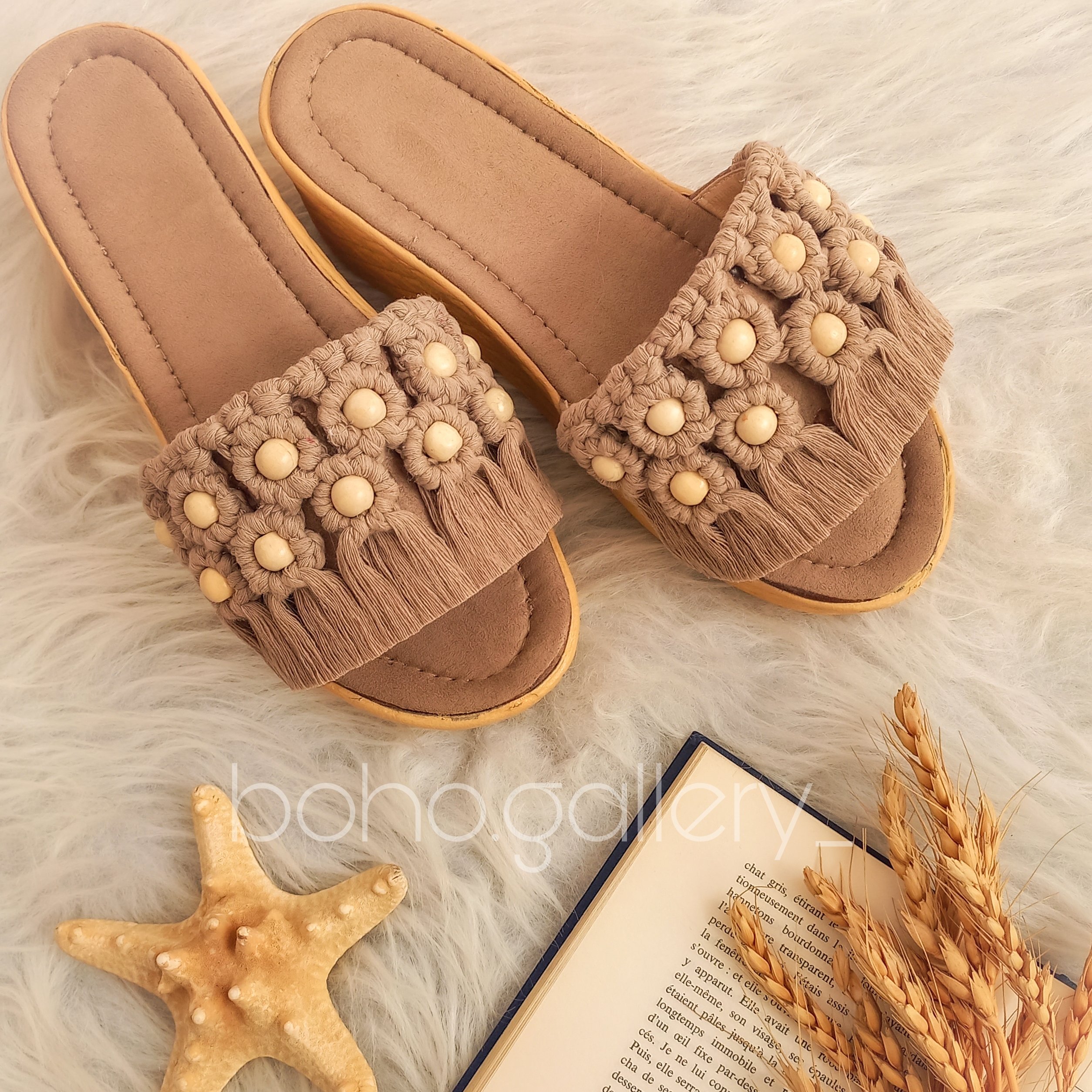 صندل مکرومه لژدار نسکافه ای