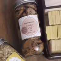 کوکی گردو و شکلات (شیشه 850 سی سی) حدود 30 عدد