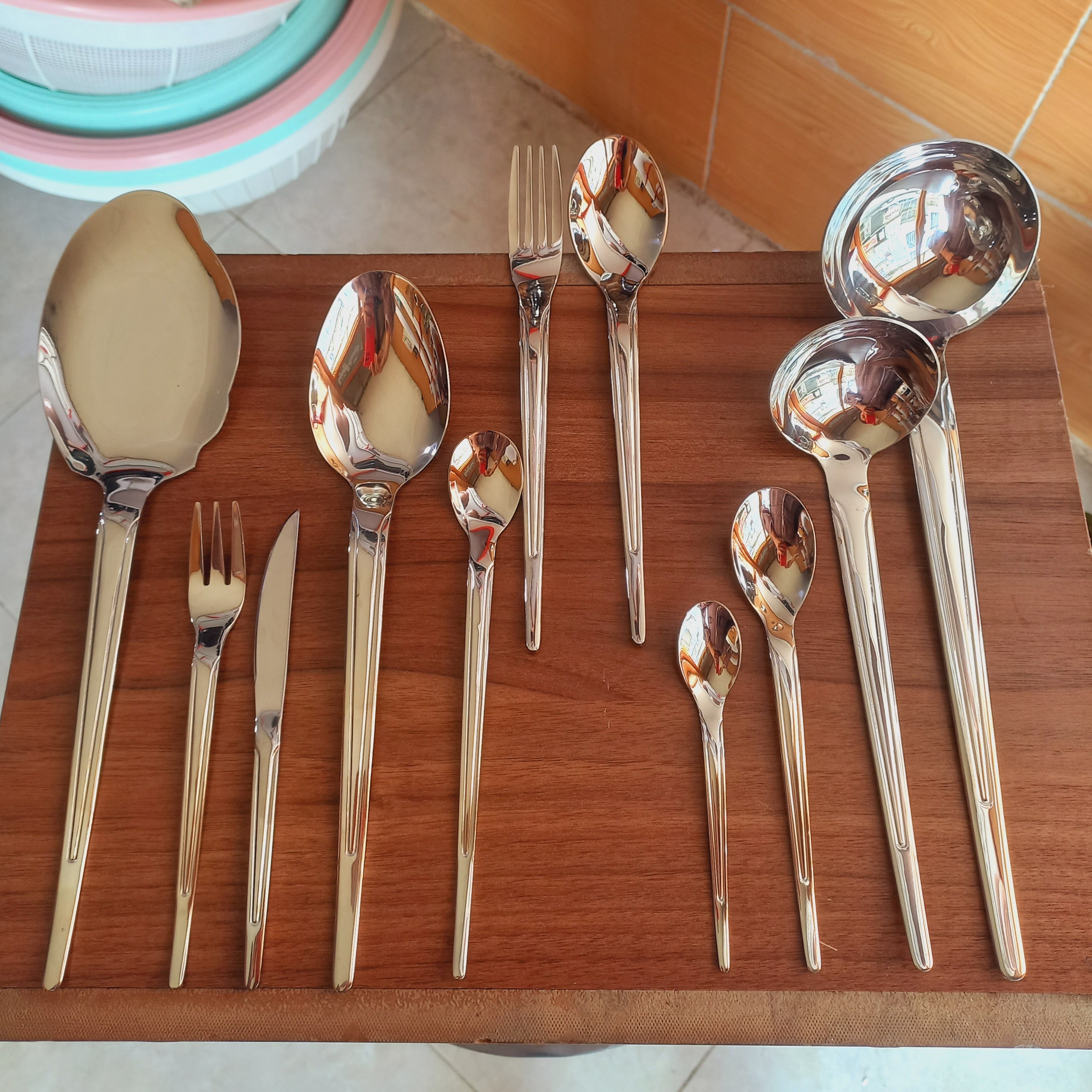 سرویس قاشق و چنگال 144 پارچه یونیک