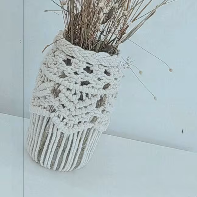 گلدان مکرومه  1