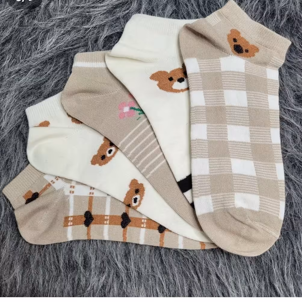 جوراب و جوراب شلواری 