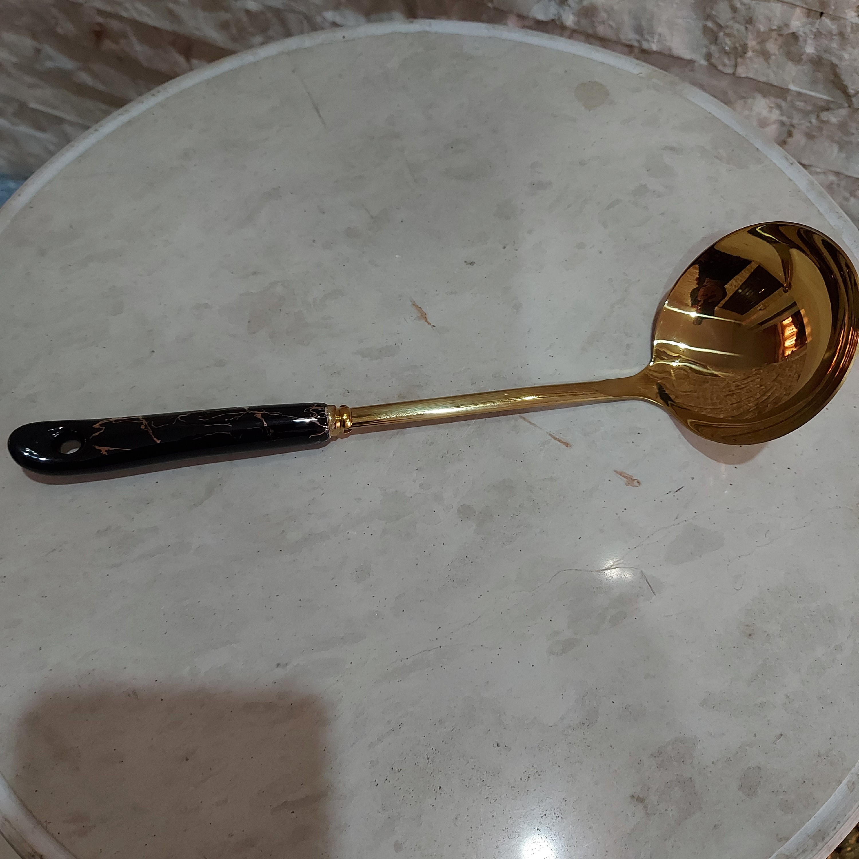 ملاقه استیل دسته سرامیکی