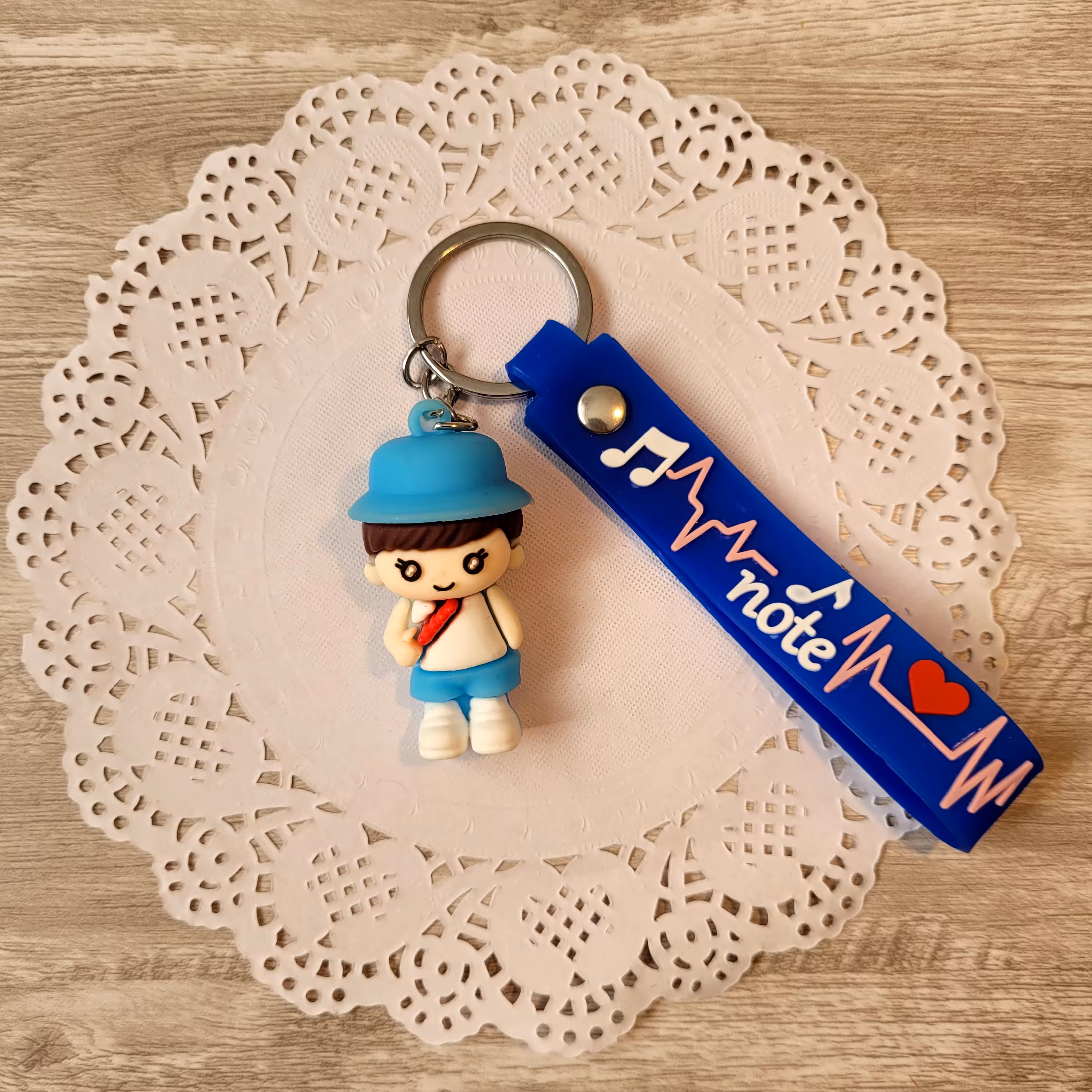 جاسوییچی (جاکلیدی) فانتزی جنس سیلیکونی طرح پسر کلاه پوش