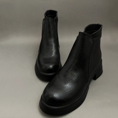 نیم بوت زنانه دوبرکش مدل اورانوس رنگ مشکی