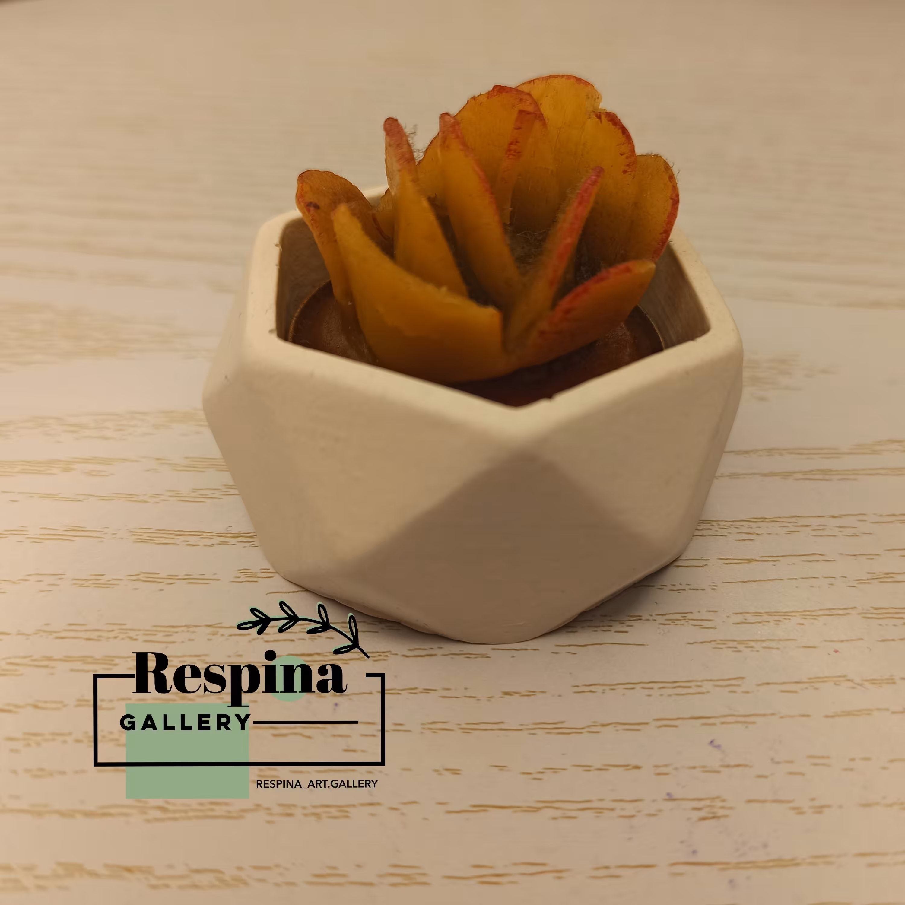 جا وارمری سنگی چند ضلعی   رنگ سفید