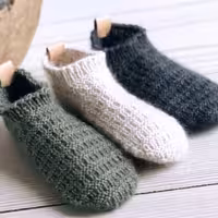 جوراب‌های 100 درصد آکریلیک 