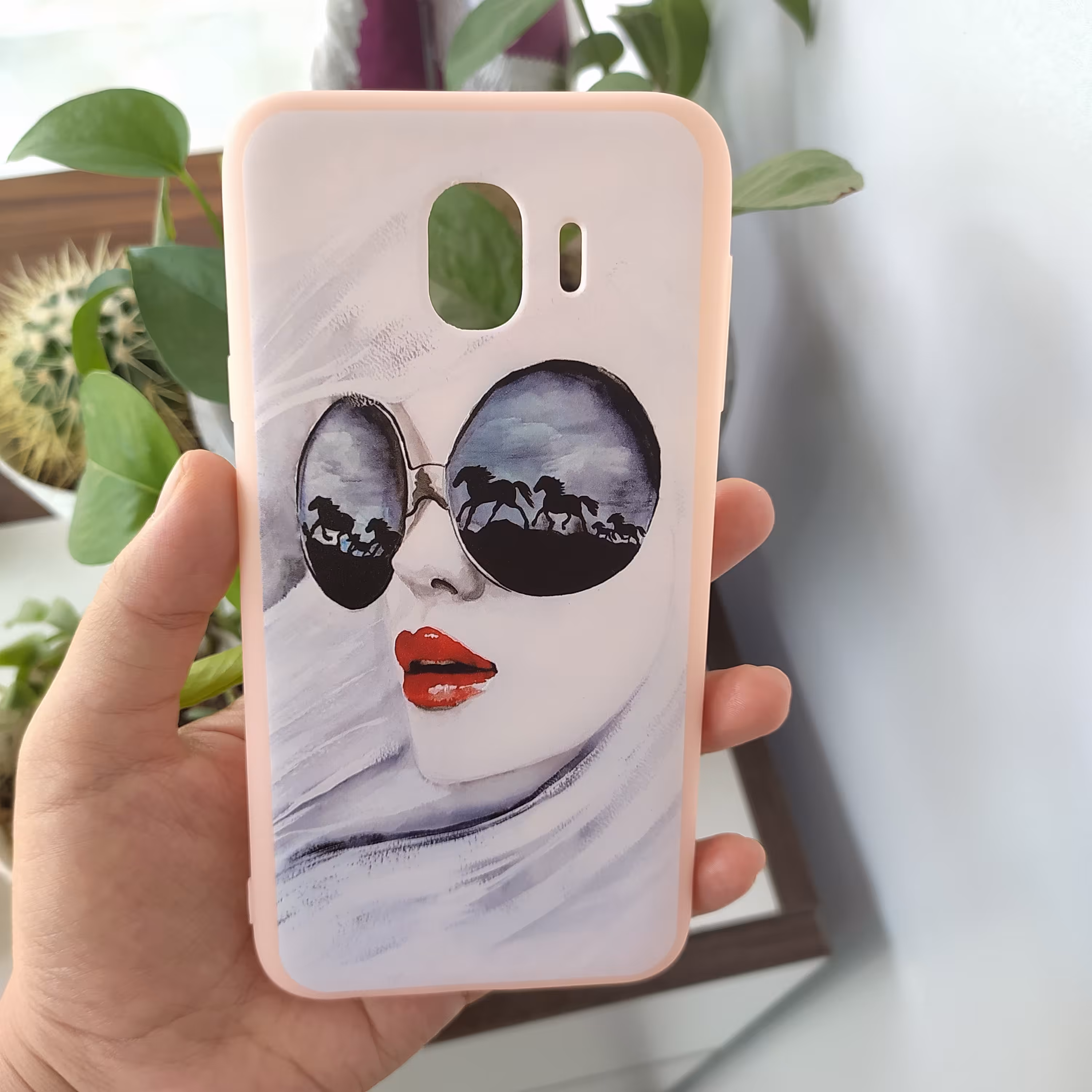 قاب صورتی طرح دار دخترونه Samsung j4 