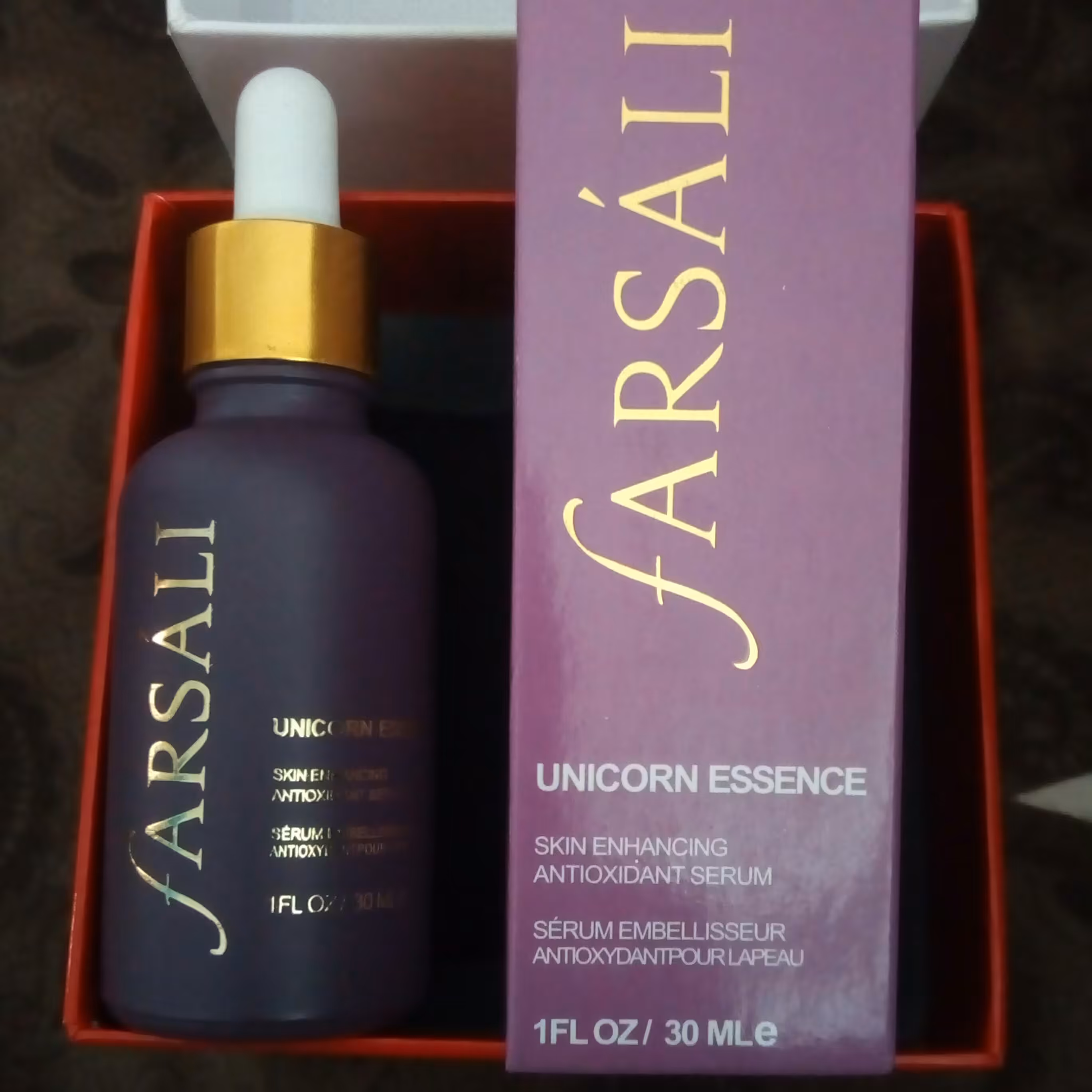 پرایمر فارسالی.اصل . محصول کانادا. رنگ بنفش زیر ساز فوق العاده  مکاپ